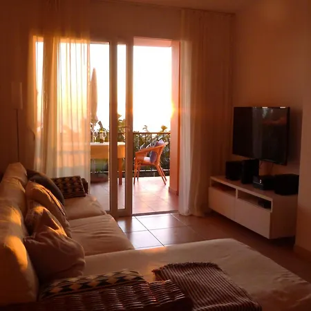 Vivienda Atlantico Apartment *